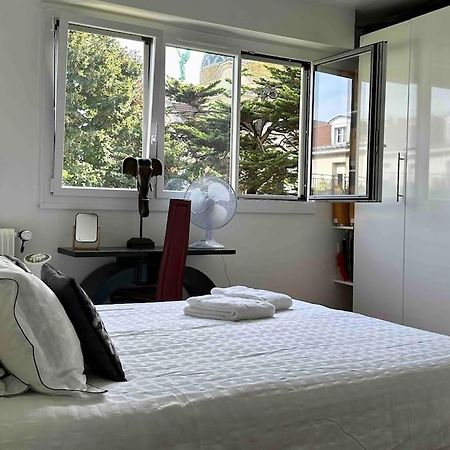 Private Bedrooms Near Eiffel Tower Parigi Esterno foto