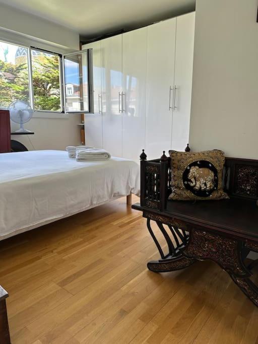Private Bedrooms Near Eiffel Tower Parigi Esterno foto